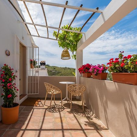 Bed And Breakfast Lagabella Sedella 외부 사진