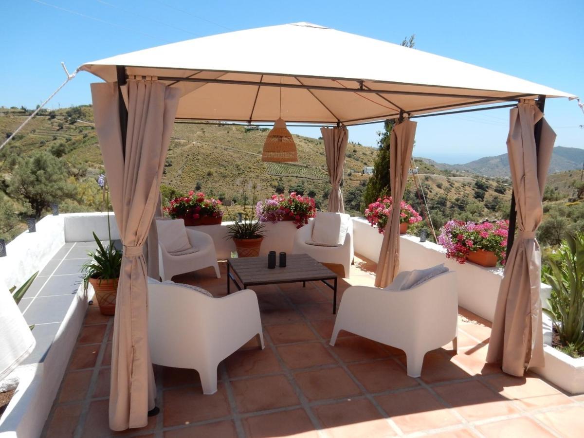 Bed And Breakfast Lagabella Sedella 외부 사진